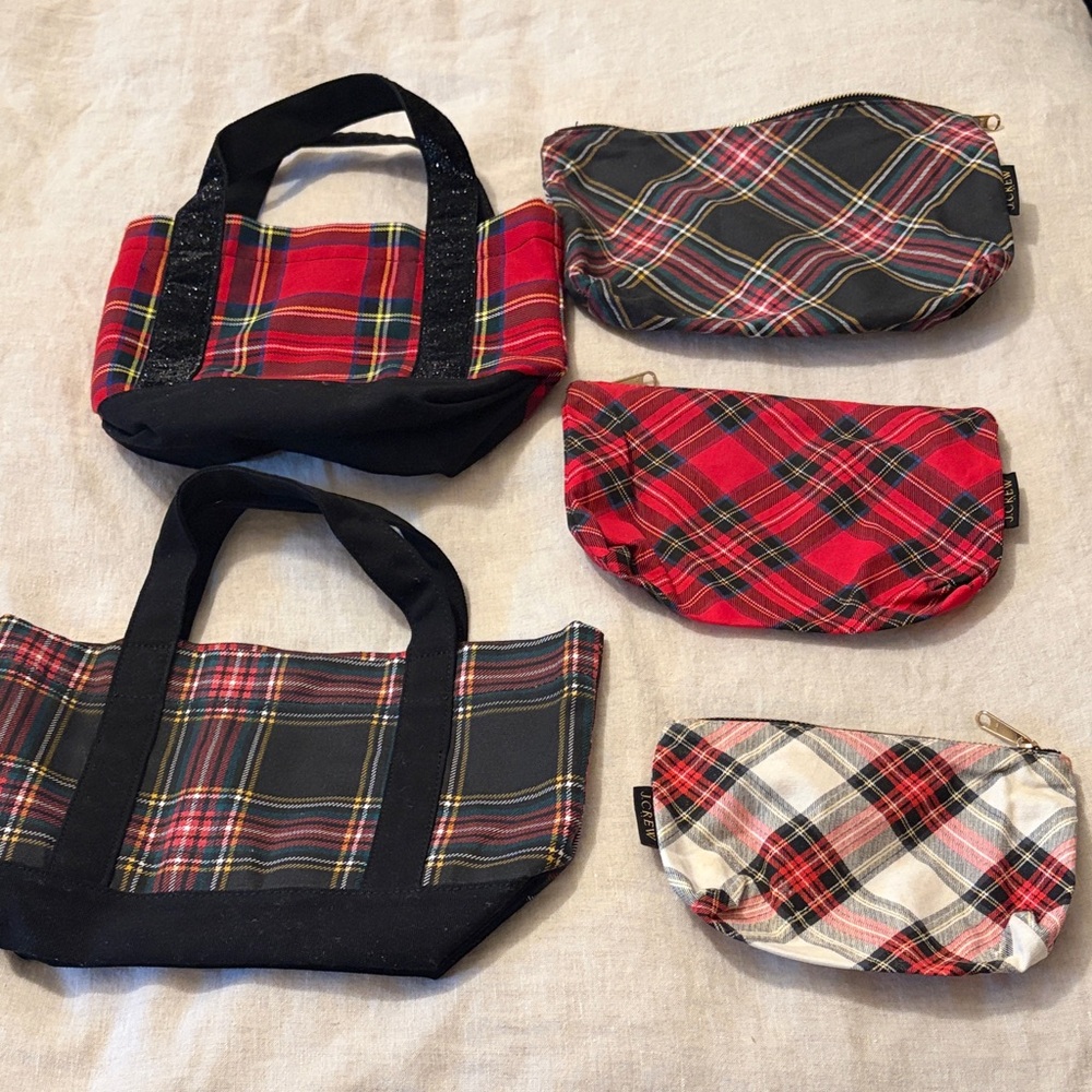 Makeup/handbags